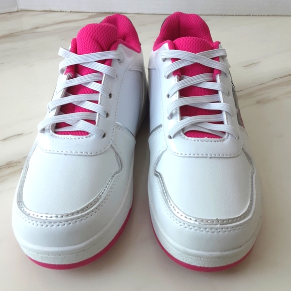 BARBIE Official Limited Edition Girls Low Top White Pink Trim Sneakers Sz 3 - Picture 4 of 11